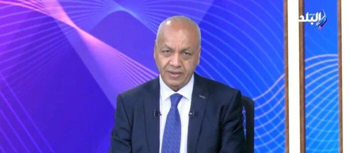 فن-الازمات-ام-كلثوم-الصمود