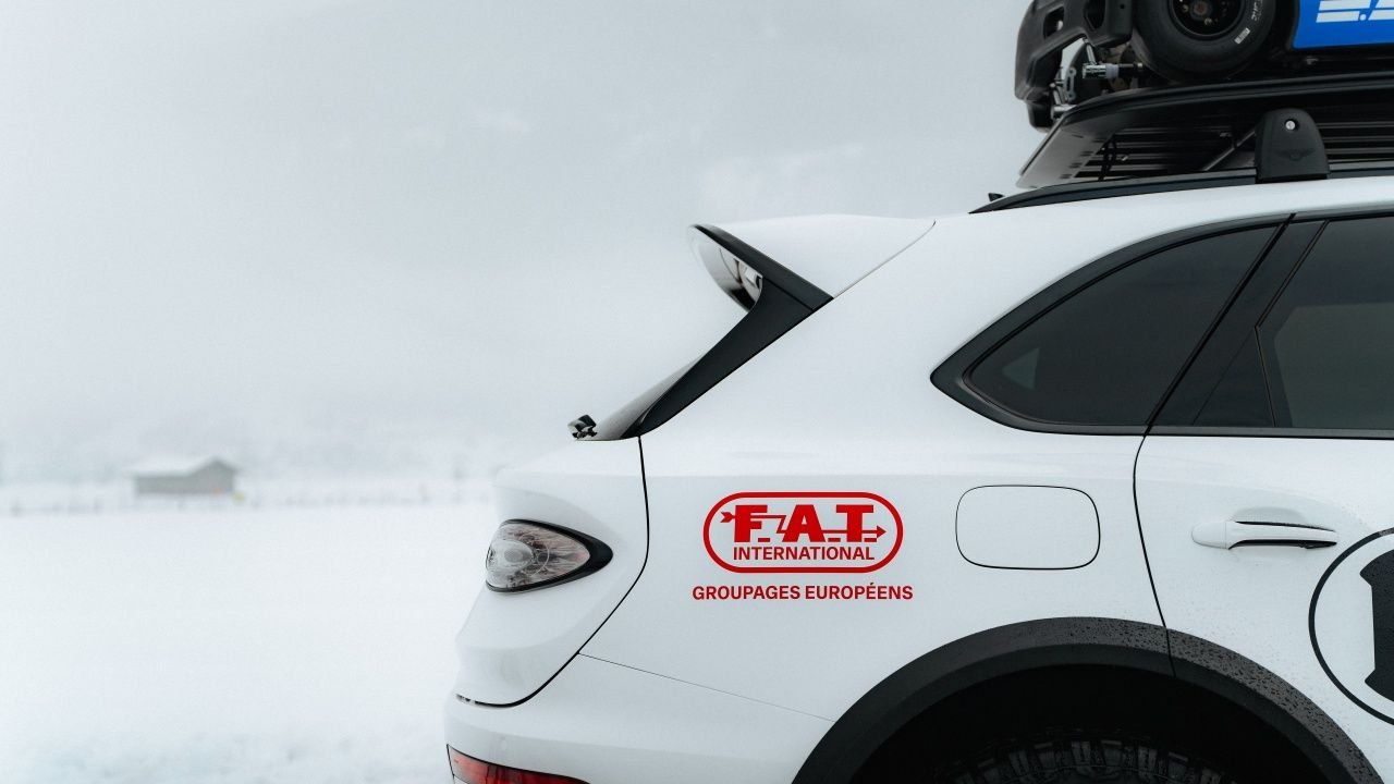 بنتلي بنتايجا إكس للطرق الوعرة