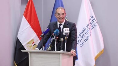 مصر تبرم صفقة ترددات كبرى