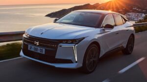 DS Nº4 الهجين: منافس جديد