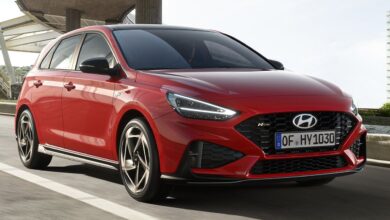 هيونداي i30: محرك هجين خفيف وتجهيزات فئة Klass 3 هيونداي i30 هجين
