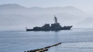 US-Carrier-Iran-Tensions