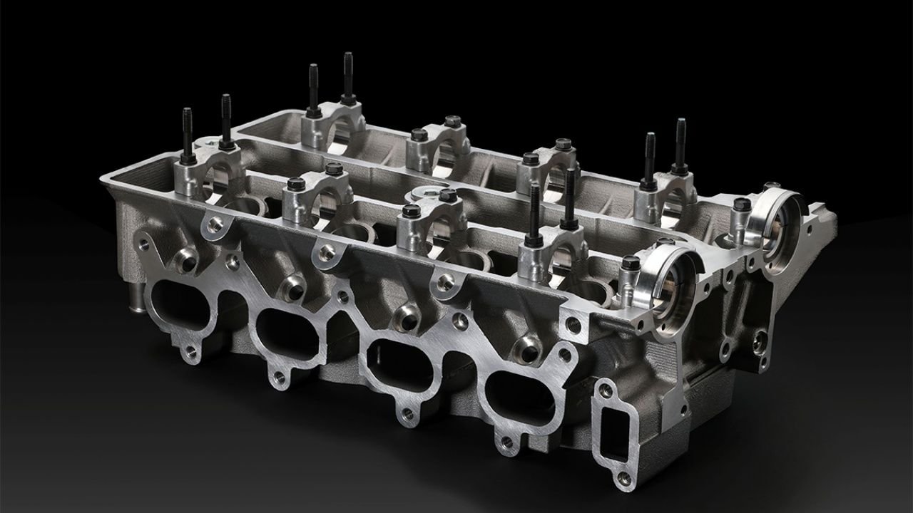 تويوتا تعيد إنتاج مكونات محركها الأسطوري "4A-GE" لسيارات AE86 الكلاسيكية 1 تويوتا تعيد إنتاج محرك 4A-GE