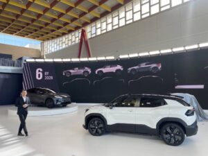 تويوتا-كهربائية-موديلات-جديدة-CHR-BZ4X-RZ