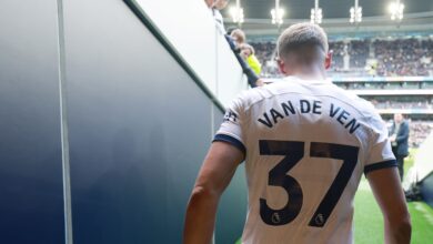 أزمة دفاع ليفربول تشتعل: "الريدز" يقتنص "بديل فان دايك" من توتنهام بـ 57 مليوناً؟ 2 ليفربول_فان_دي_فين_صفقة_دفاعية