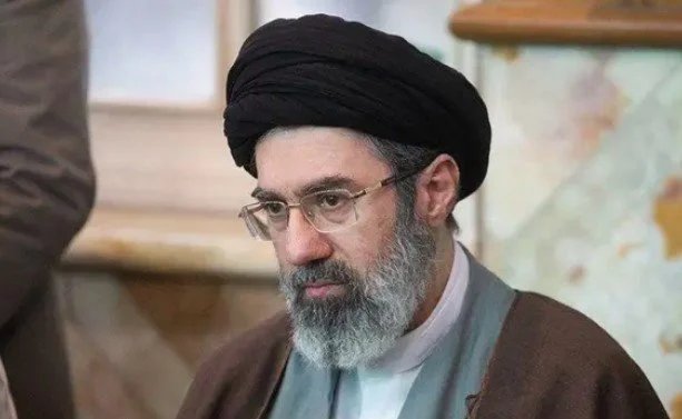 مجتبى-خامنئي-مرشد-إيران-الجديد-والوعد-الصادق-4