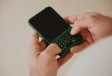 عودة-الأزرار-المادية-للهواتف-الذكية