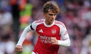 أرسنال ومانسفيلد