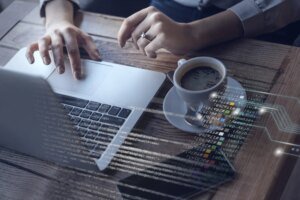 الروبوتات تهيمن على الويب