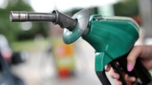 uk-fuel-crisis-surge