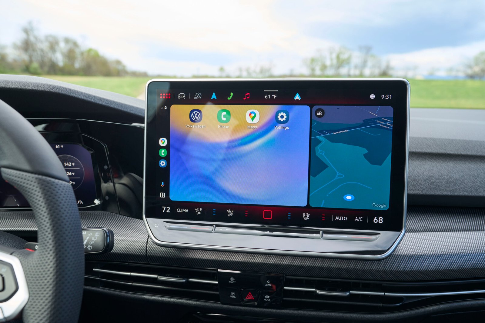 غوغل تخترق "كابينة" القيادة: أندرويد أوتوموتيف يتجاوز حدود الترفيه 1 أندرويد_أوتوموتيف_يتحكم_بالسيارات