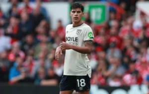 فرنانديز-وست-هام-صراع-العمالقة