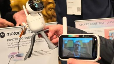 سر-بكاء-الرضع-موتورولا