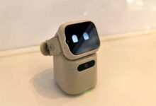 TCL-Tbot-رفيق-اطفال-ذكي