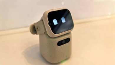 TCL-Tbot-رفيق-اطفال-ذكي