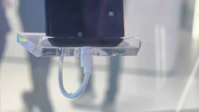 تكنو تكشف عن هاتف يشحن تحت الماء: هل هذه ثورة أم مجرد إبهار؟ 1 تكنو-شحن-تحت-الماء