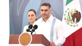 ملاحقة حاكم سينالوا