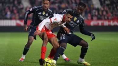 أوناحي يغادر؟