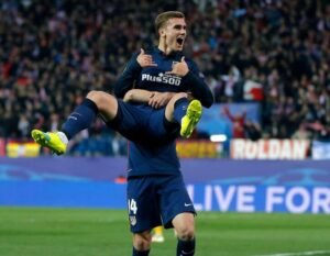 قمة برشلونة وأتلتيكو مدريد