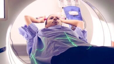 تعليم أقل.. خطر سرطان أكبر