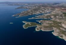 الفرسان يغير الخارطة