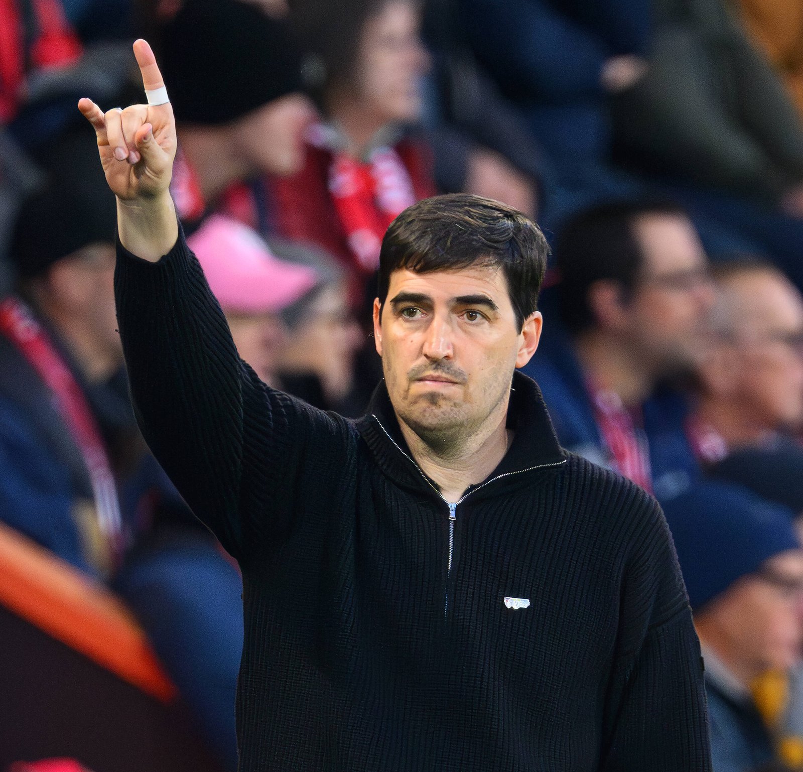 إيراولا مرشحاً لتشيلسي