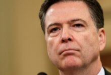 توقيف جيمس كومي