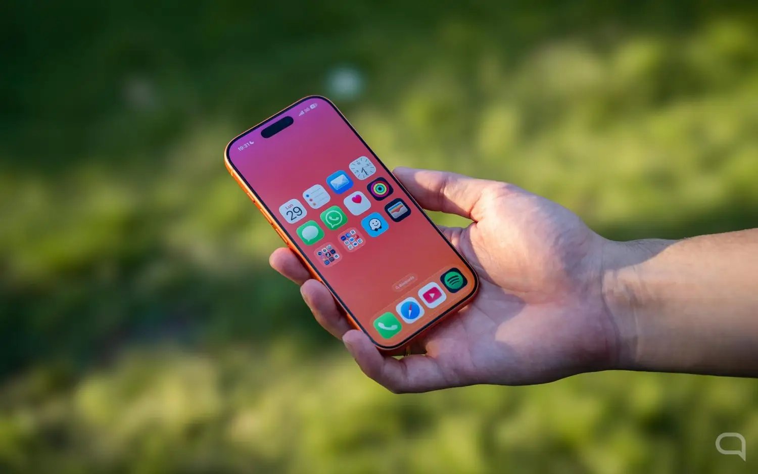 مراقبة بيانات آيفون