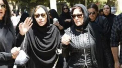 منع تصوير عزاء والد منة شلبي