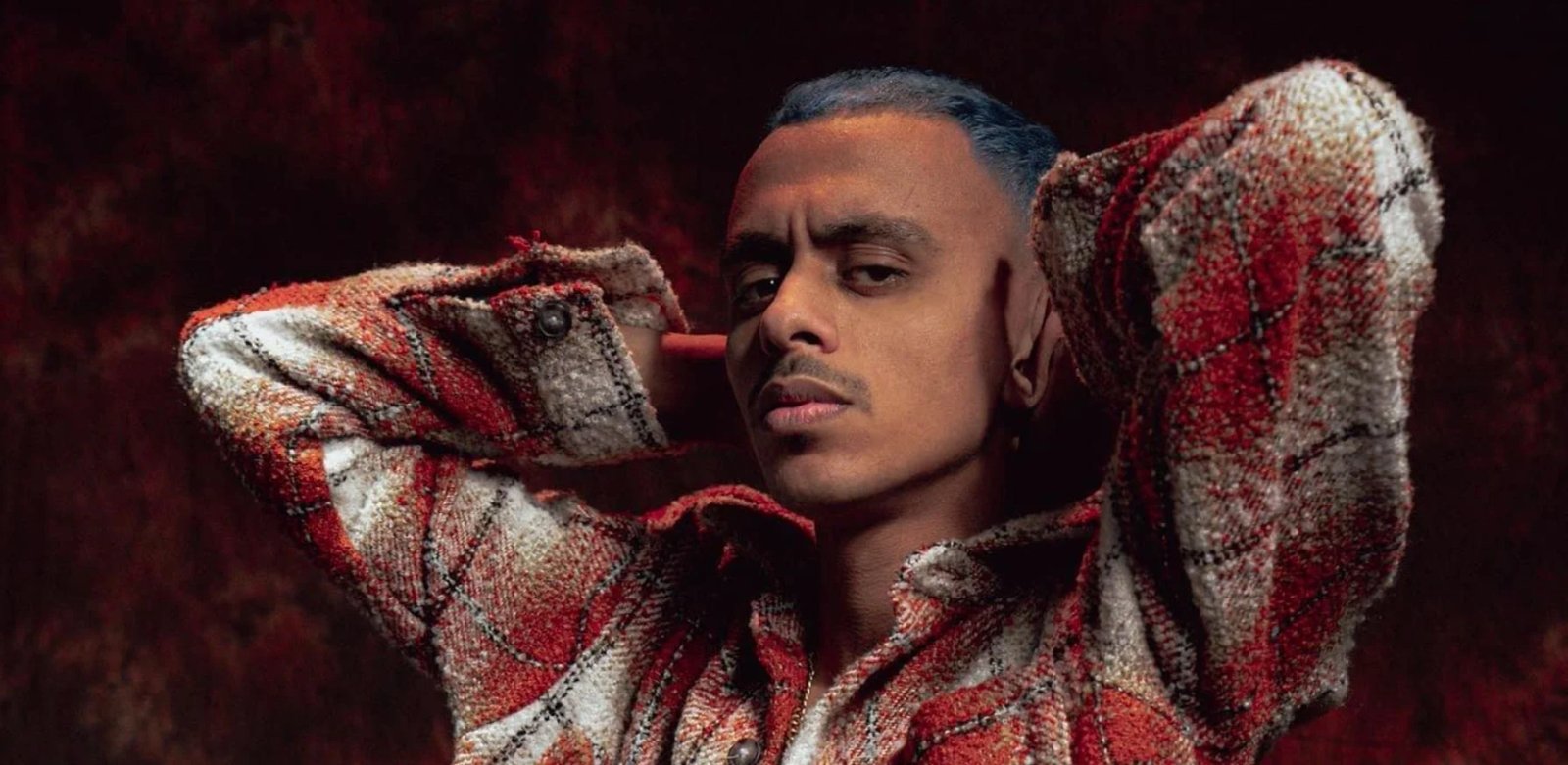 كزبرة يقود حفلات إنسومنيا إيجيبت ويواصل تصوير محمود التاني 1 حفل كزبرة في إنسومنيا