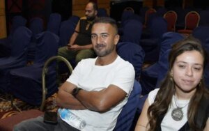 ليلى علوي وميكانيكا السيارات