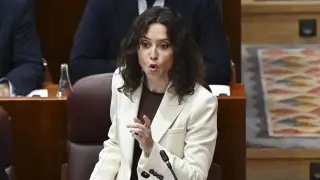 90 قتيلاً في انفجار منجم صيني واحتجاز مسؤولين بالشركة المشغلة 4 حادث منجم الصين