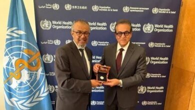 مصر تطلب دعماً دولياً لمكافحة "البلهارسيا" والسحائي في اجتماع جنيف مع منظمة الصحة العالمية 2 مصر ومنظمة الصحة العالمية بجنيف