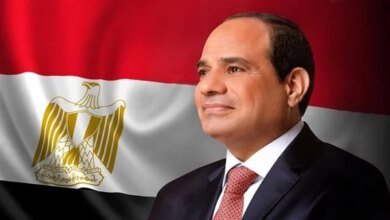 السيسي يتقدم المصلين بمسجد الرحمن الرحيم في العاصمة الإدارية بمناسبة عيد الأضحى 5 السيسي في صلاة العيد