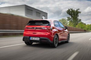 بولو GTI الكهربائية الجديدة