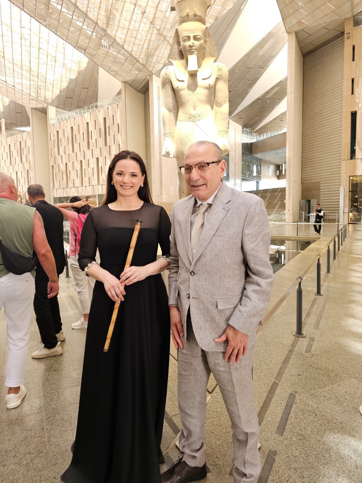 السفير شن: معزوفات "سينم هوندار أوغلو" في المتحف الكبير تجسد عمق الروابط الثقافية بين تركيا ومصر 1 IMG 20260519 WA0254