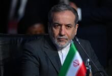 عراقجي في بكين
