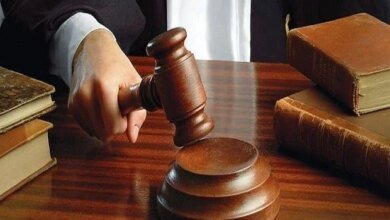 جثة تحت الأرض.. جنايات الجيزة تبدأ محاكمة المتهمين بتصفية «شاب أطفيح» ودفنه بمنزلهم 2 محاكمة قتلة شاب أطفيح