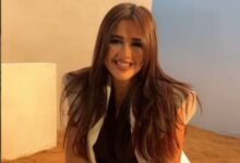 ظهور ياسمين عبد العزيز