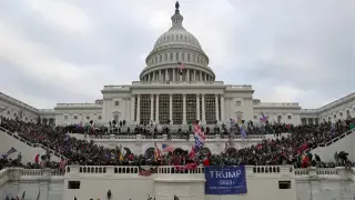 انشقاق جمهوري في النواب الأمريكي يمرر مساعدات لأوكرانيا وعقوبات مشددة ضد روسيا 11 تصويت الكونغرس على أوكرانيا
