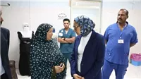 جراحة التجميل والقلب تصل إلى "باريس" بالوادي الجديد عبر عيادات متنقلة 2 قوافل طبية بمركز باريس