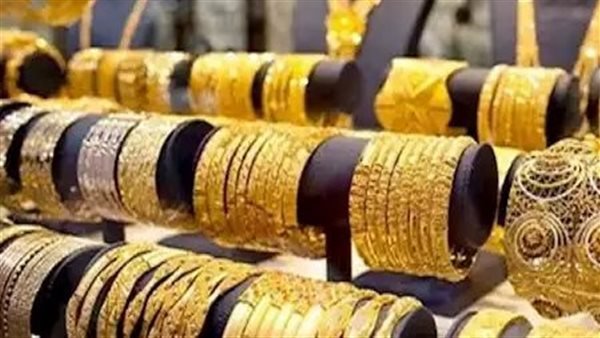 عيار 21 يتجاوز 6 آلاف جنيه.. موجة التحوط تدفع الذهب في مصر لمستويات غير مسبوقة 1 الذهب في مصر يكسر الحواجز التاريخية