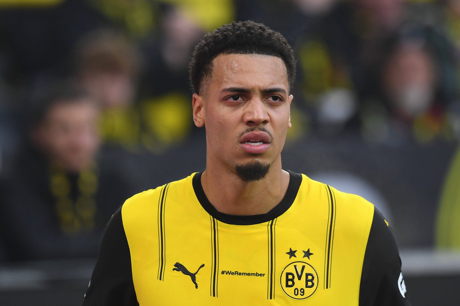 52 مليون إسترليني تشعل الصراع بين ليفربول ومانشستر يونايتد على "رئة" دورتموند 1 سباق التعاقد مع نميشا