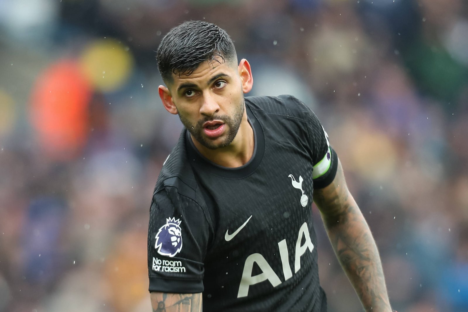 كريستيان روميرو يقطع الطريق على مانشستر يونايتد بقرار "الولاء" لتوتنهام 1 روميرو باقٍ في توتنهام