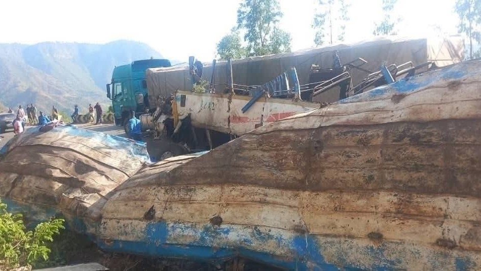 فاجعة حافلة أمهرة.. كيف تحولت طرق إثيوبيا إلى مصيدة موت جماعي؟ 1 حادث حافلة إثيوبيا