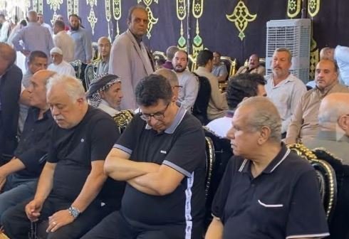 البحيرة تشيع عبد العزيز مخيون والعزاء بمسقط رأسه عقب أزمة تنفسية حادة 1 جنازة الفنان عبد العزيز مخيون