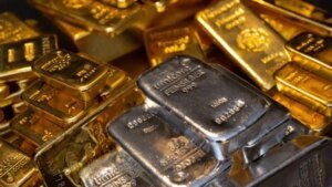 تراجع أسعار الفضة بمصر