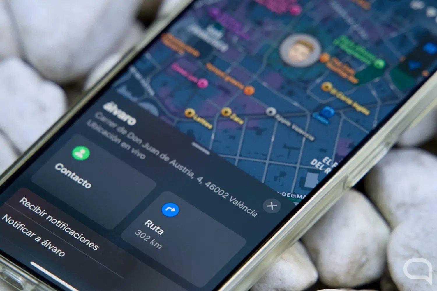 "الاختفاء الصامت" في آيفون.. iOS 27 ينهي حرج تعقب المواقع دون علم الطرف الآخر 1 ميزة إخفاء الموقع في آيفون
