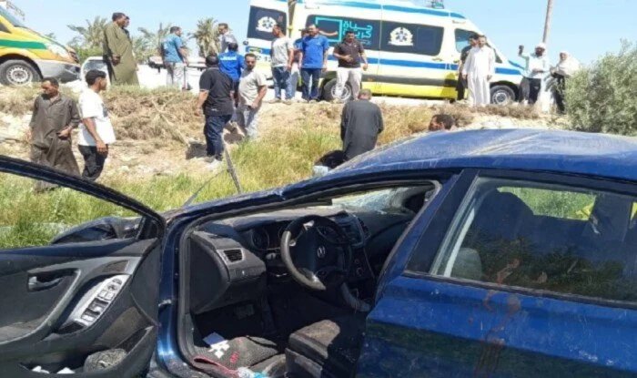 أشلاء حديدية عند الكيلو 58: ماذا حدث في تصادم "الريف الأوروبي" بطريق الإسكندرية؟ 1 حادث طريق الإسكندرية الصحراوي