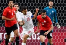 مخادمة حكماً لمباراة إسبانيا